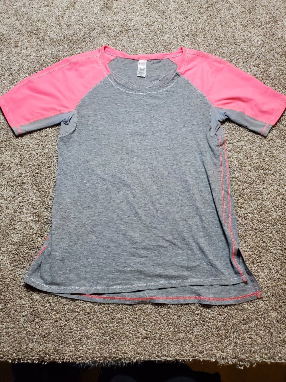 Ivivva Athletica Lululemon Kid's Size 14 Shirt Women's Size Small Pink Gray